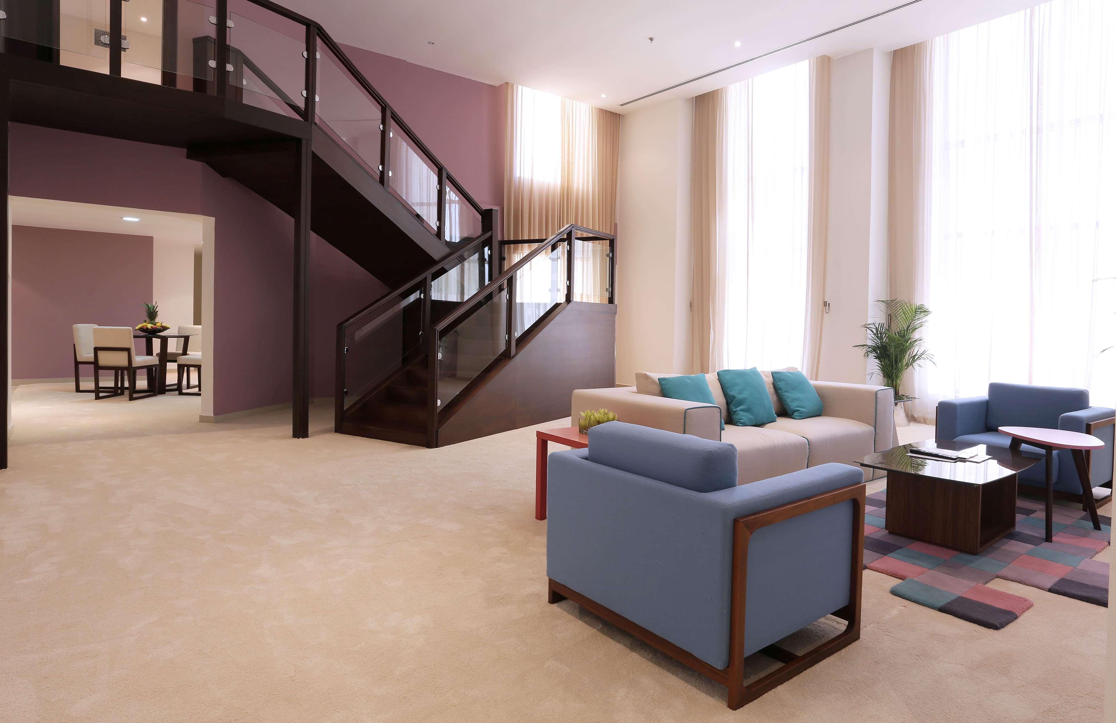 Ramada Hotel, Suites And Apartments By Wyndham Dubai Jbr Ngoại thất bức ảnh